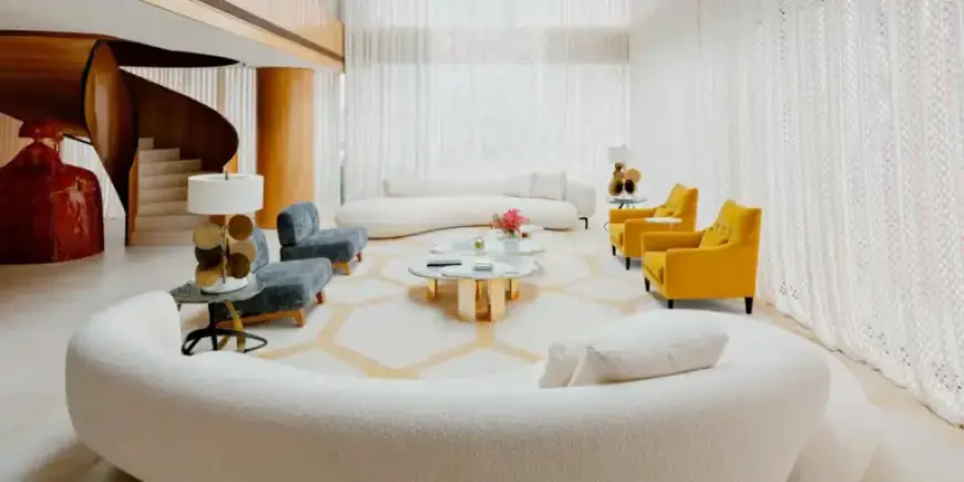 Inside the 2026 Trend: Why Curved Furniture Dominates Decor