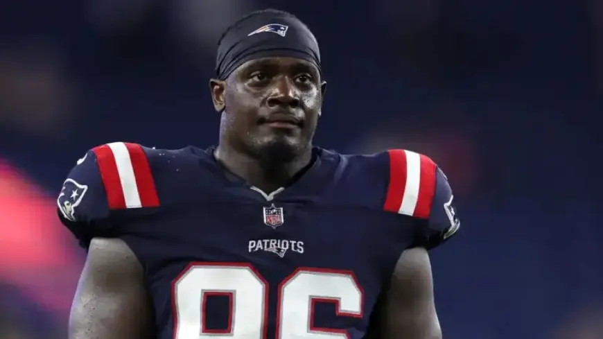 Giants Secure DT Sam Roberts with One-Year Contract