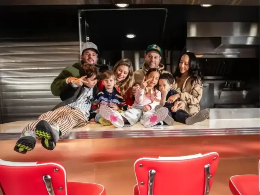 Babes Sag Harbor Opens in May at Former Nikki’s Not Dogs Location