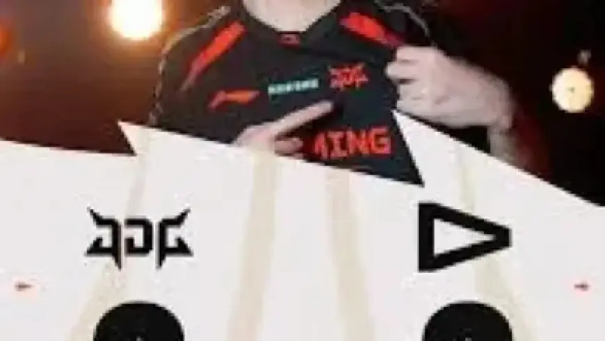 Scoot Henderson’s Key Supporters Begin to Withdraw Backing