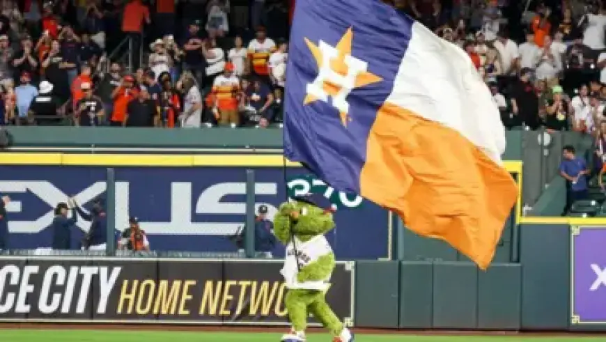 Ben Affleck and Son Fin Enjoy NYC Night Out with New Bowl Cut