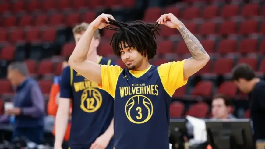 Elliot Cadeau Shines for Michigan Basketball Despite Hearing and Vision Challenges