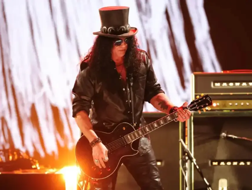 Guns N’ Roses Revamp Touring Lineup