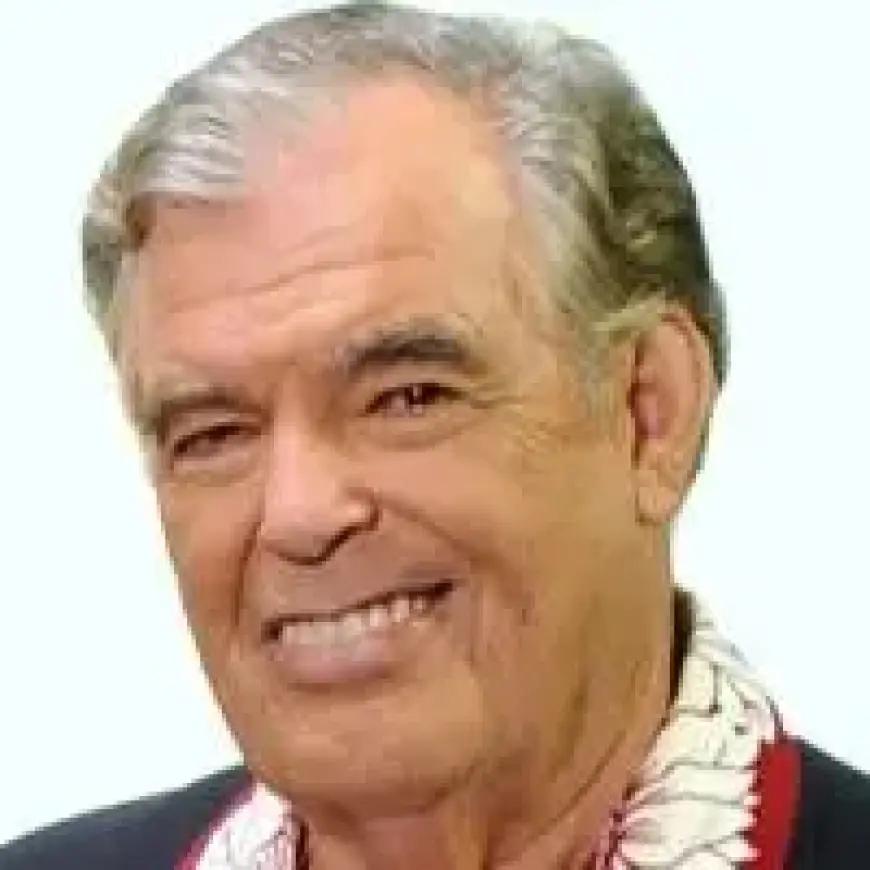 Legendary Hawaii Radio Host and Ex-UH Coach Larry Price Dies at 90