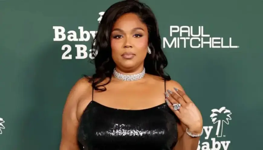 Lizzo Reveals How Society’s Criticism Impacted Her Stage Presence