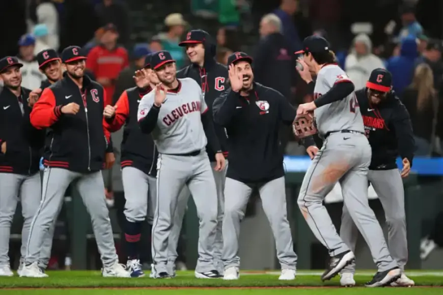 Guardians’ Chase DeLauter Shines in Challenging No. 2 Spot: Key Takeaways