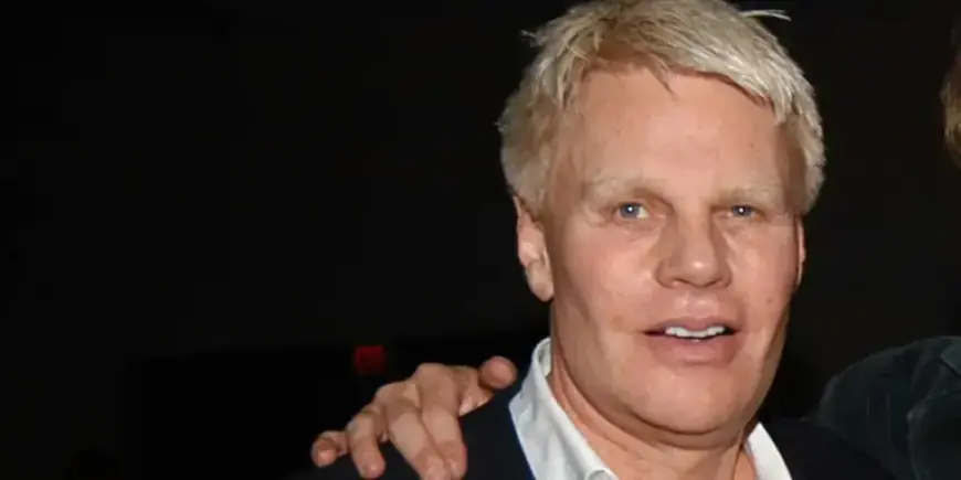 Judge Deems Abercrombie & Fitch Ex-CEO Fit for Sex Trafficking Trial
