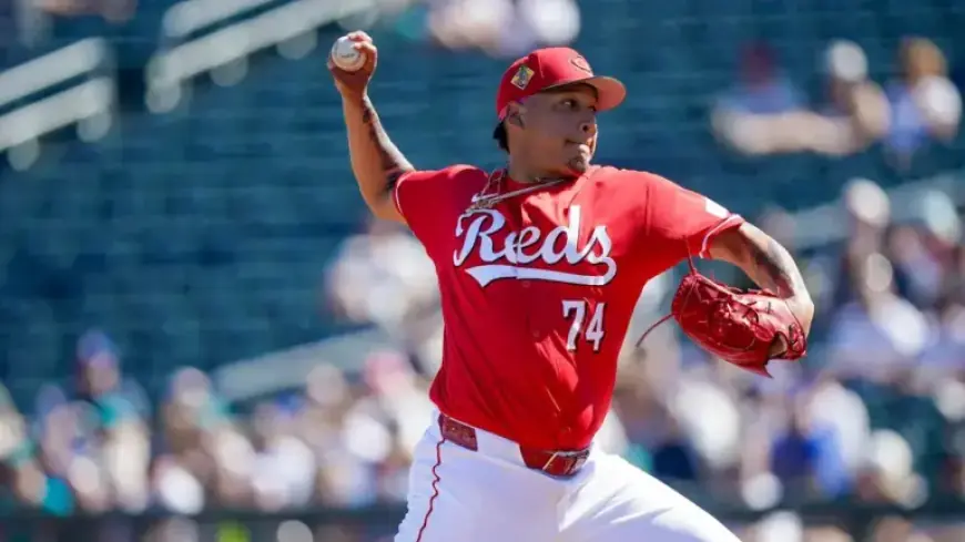 “Reds Pitcher Jose Franco Shines in Surprise Opening Day Performance”