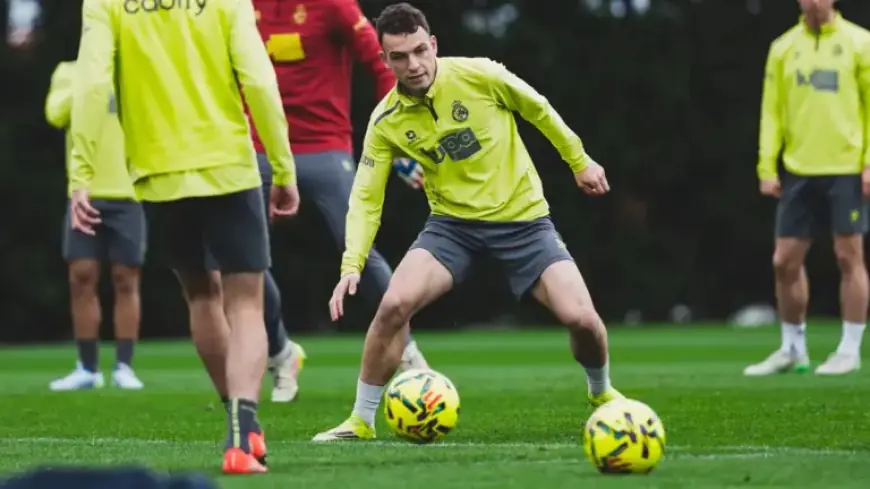 Historic Clash: Racing Faces Real Zaragoza at Ibercaja Stadium