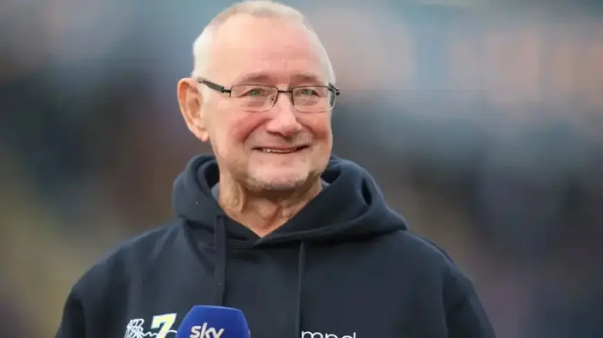 Leeds Rhinos Honor Geoff Burrow with Heartfelt Tribute After His Passing