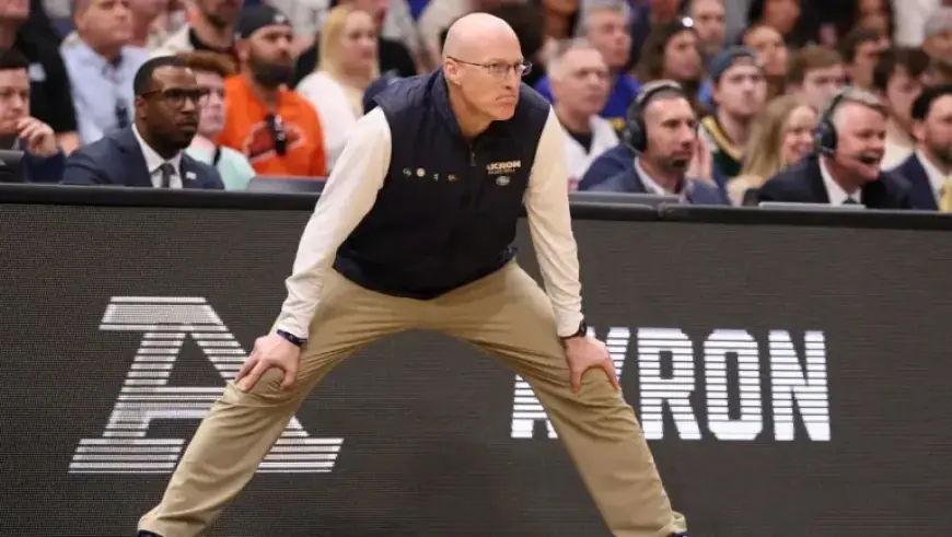 Charleston Eyes John Groce as Chris Mack’s Successor | Reports