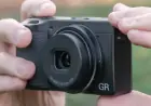 Compact Cameras Surge: 2.4 Million Choose Buttons Over Smartphones in 2026