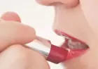 Dying Woman’s Bright Red Lipstick Reveals Heartbreaking Reason