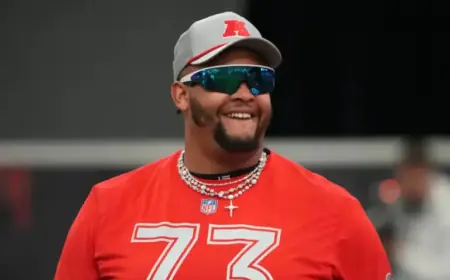 Dion Dawkins Criticizes Bills Mafia in Controversial Viral Clip