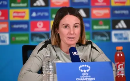 Sonia Bompastor Provides Chelsea Injury Updates Before Arsenal Clash