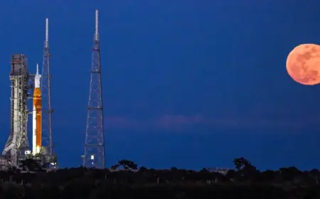 April’s ‘Pink Moon’ Rises Tonight as NASA Prepares Artemis 2 Mission