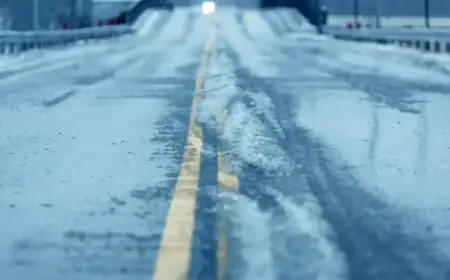 Twin Cities Morning Commute Faces Disruption from Lingering Precipitation