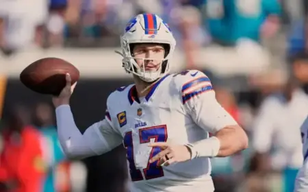 NFL and Topps Reunite in Landmark Multi-Year Deal after a Decade