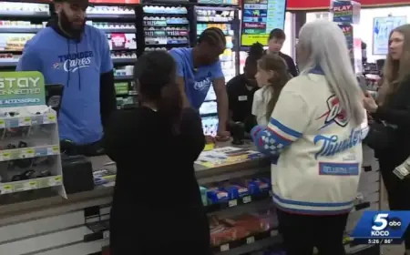 Thunder Players Delight Customers at Love’s Travel Stop