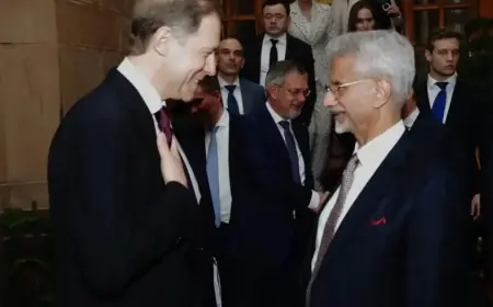 Jaishankar Welcomes Russia’s First Deputy PM Manturov to Strengthen Strategic Ties