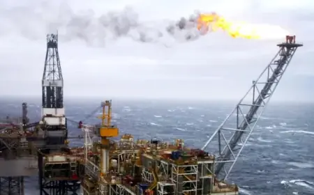 Miliband to Approve North Sea Gas Field, Heating One Million UK Homes