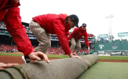 Red Sox Celebrate 1986 Team at Opening Day Ceremony