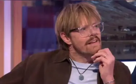 Kris Marshall Responds to Beyond Paradise Fan Complaints