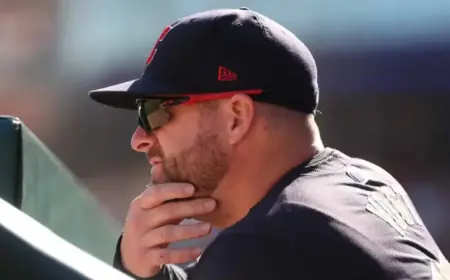 Stephen Vogt Praises Guardians Duo for Critical Impact