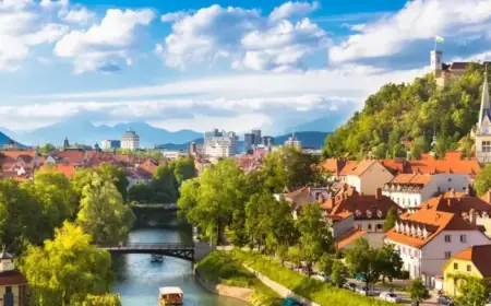 EasyJet Begins Flights from Edinburgh to Vibrant Historical Capital