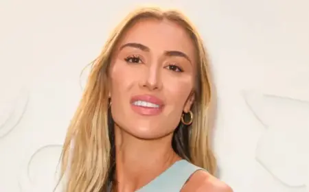 Sophie Habboo Steers Clear of Tabloid Reviews as Jamie Reads Them