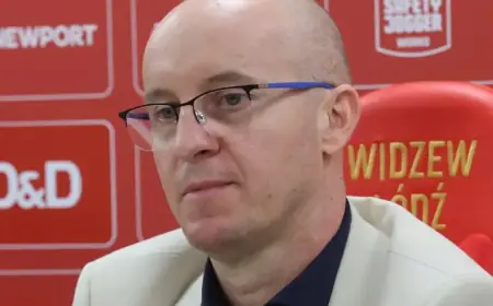 Vuković Stands Firm: Balances Pragmatism with Offense Against Raków