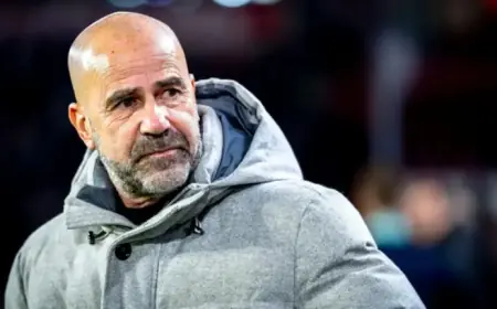 Bosz Selects Til Over Pepi for Critical PSV Title Showdown