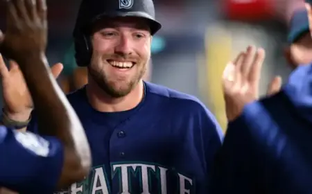 Mariners Triumph Over Angels in Extra Innings with Three-Run Burst