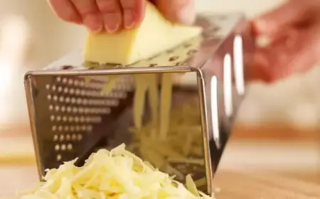 CFIA Recalls Cheese Nationwide Due to Listeria Contamination Risk