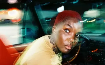 Arlo Parks’ New Album “Desire” Reviewed: A Dive into Ambiguity