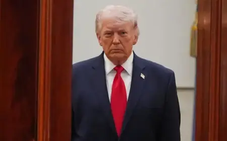 Trump Issues 48-Hour Threat to Iran Over Strait of Hormuz Crisis