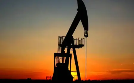 Oil Prices Drop as Stock Markets Surge Amid Iran Peace Talks