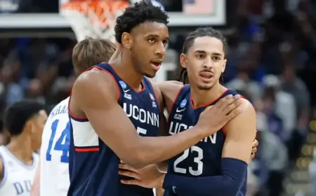 Illinois vs UConn: Predictions and Top Bets for Tonight’s March Madness Showdown