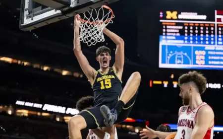 U-M Triumphs Over No. 2 Arizona, Reaches First NCAA Title Game Since 2018