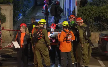 Iranian Missile Strikes Residential Zones in Central Israel