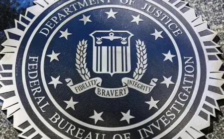 FBI Urges iPhone and Android Users: Avoid Installing These Apps