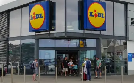 Easter Monday: Tesco, Co-op, Asda, Morrisons, Sainsbury’s, Lidl, Aldi Hours