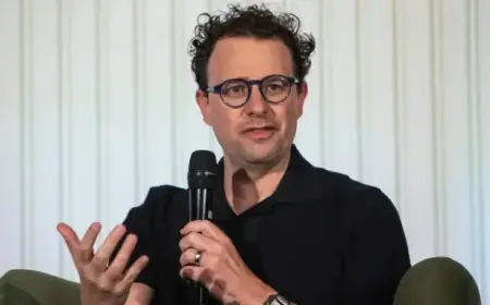 Anthropic Executive Highlights Open Culture Encouraging Staff Debates with Dario