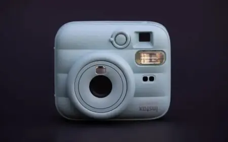Fujifilm Instax Mini 13: In-Depth Review of Instant Analog Camera