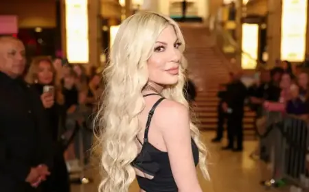 Tori Spelling and Kids Survive Car Crash Unscathed