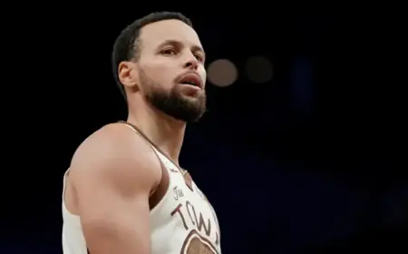 Steph Curry Reveals Knee Injury Set New Standard Ahead of Major Return