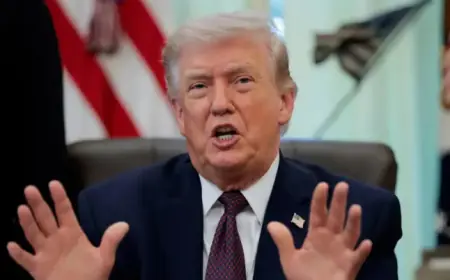 Trump Firm on Tuesday Deadline for Iran Deal