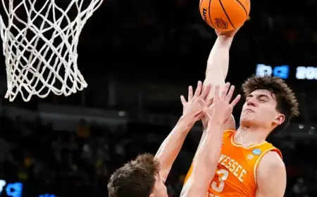 Tennessee Forward JP Estrella to Enter Basketball Transfer Portal