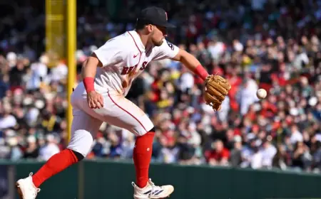 Alex Cora Praises Caleb Durbin on His First Red Sox Hit