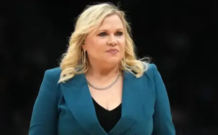 Holly Rowe Addresses Lady Vols Basketball Program Statement